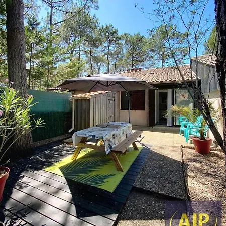 Villa Maisons De La Foret - Maisonnette Au Coeur De La Pinede - 4 Pers. - Ocean Proche Centre Mae-0431